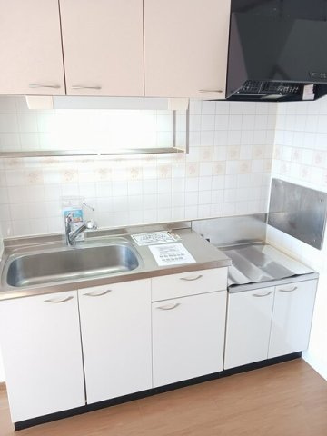コンパクトなキッチンで掃除もラクラク