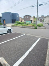 駐車場に車を止められます
