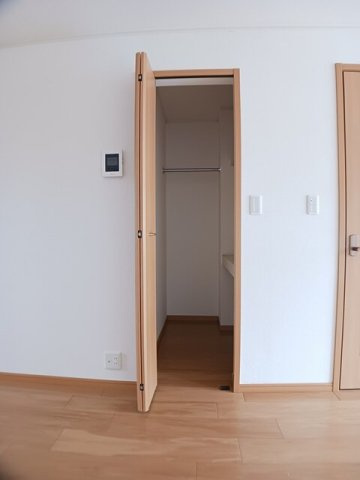 小物を収納するのに便利です