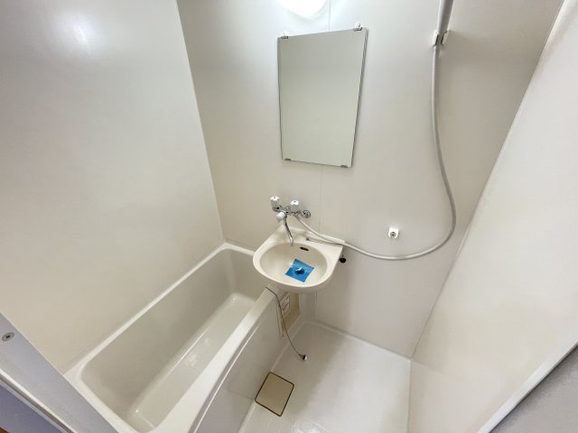 ゆったり過ごせるお風呂です
