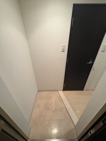 【玄関】