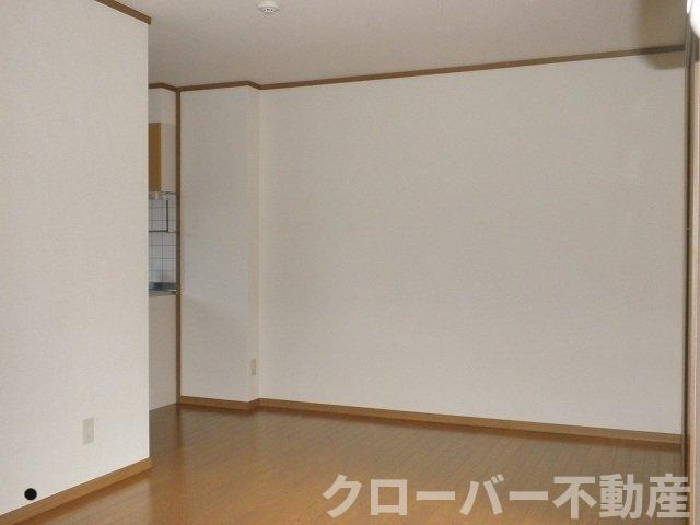 コリーヌ　ＨＩＲＡＯＫＡ　Ｂの居間・リビング