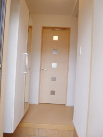 ライム　ブライト　Ｃの玄関