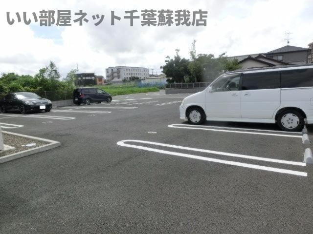 エトワールの駐車場|駐車場完備です