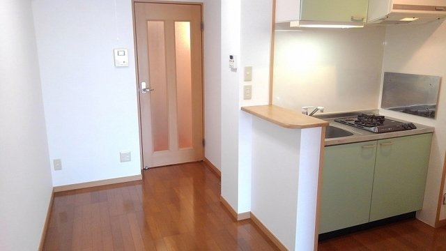 【キッチン】 | ハミングバード上吉田 | お料理しやすいキッチンです