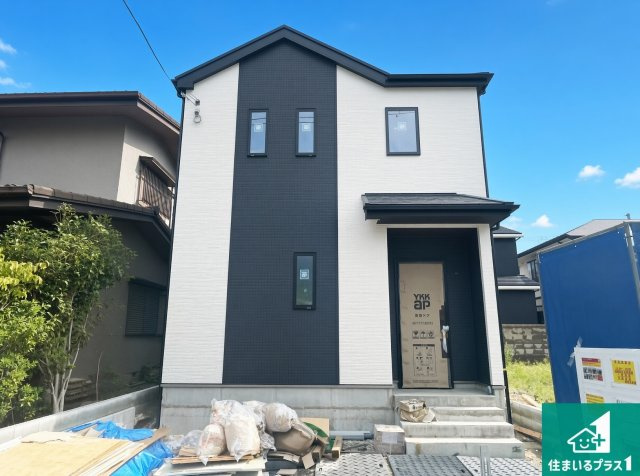 枚方市渚栄町　新築一戸建て