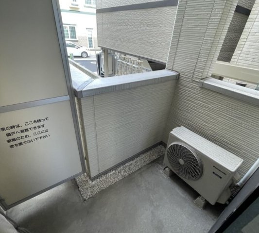 CELLHILLs大宮EASTのバルコニー