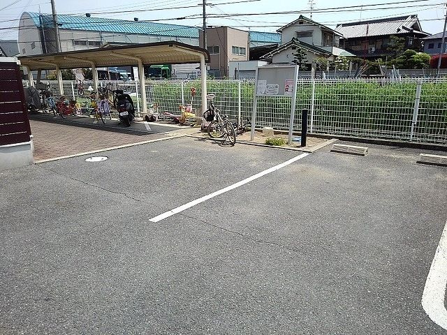 カサ・アビーテの駐車場
