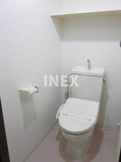 横浜市中区山下町の賃貸マンションのトイレ