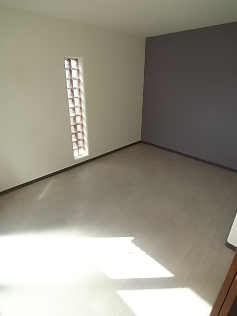 第二庭園ハイツ