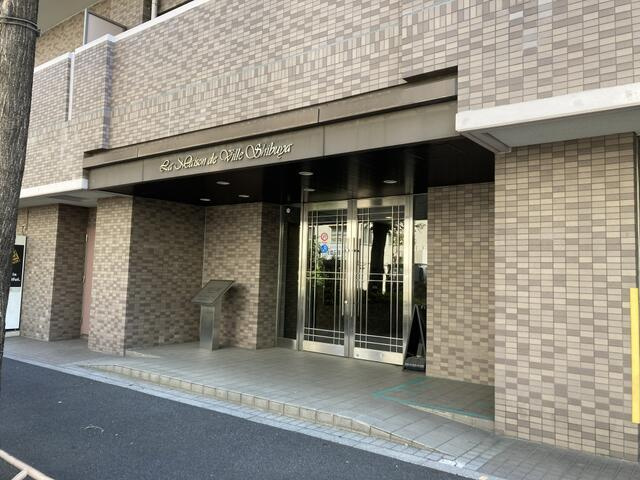 メゾン・ド・ヴィレ渋谷のエントランス
