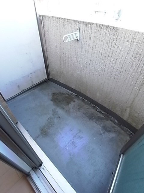 S-FORT西宮のバルコニー