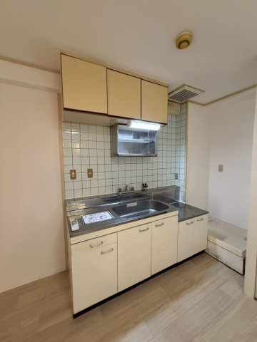 甲南ビルのキッチン