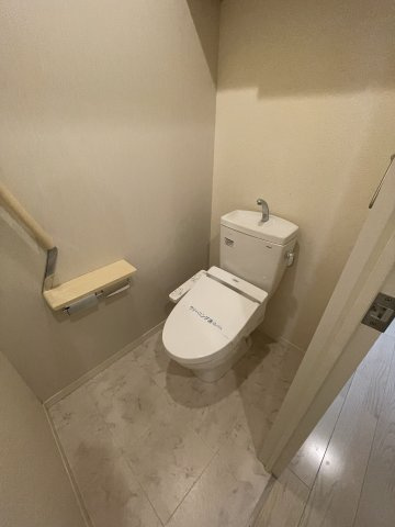 フェリーチェ上三条のトイレ