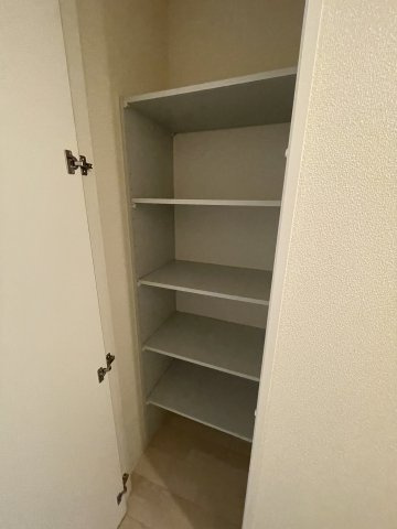 フェリーチェ上三条の収納