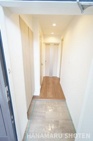 稲毛ファミールハイツ24号棟の玄関|＊当日ご案内可＊ご希望の物件まとめてご案内！弊社が掲載していない物件でもOK♪お気軽にご相談ください ♪お電話でのお問合わせがスムーズ♪