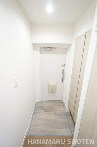 稲毛ファミールハイツ24号棟の玄関|＊当日ご案内可＊ご希望の物件まとめてご案内！弊社が掲載していない物件でもOK♪お気軽にご相談ください ♪お電話でのお問合わせがスムーズ♪