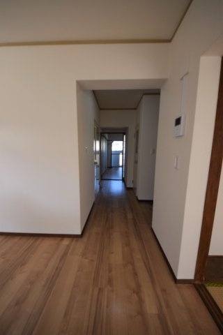 フォーサイト紫R・View terraceの居間・リビング