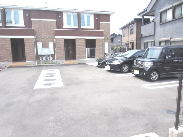 【駐車場】 | プリムローズ二色Ⅰ