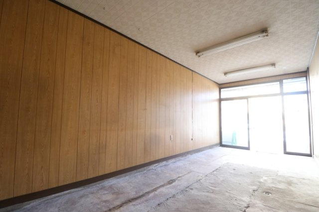 柳原店舗の内装|内装です