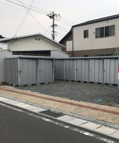 レンタルストレージ 直方駅前の外観|建物外観を気になさる方へ、見た目の良い物件です