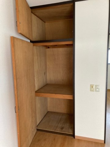 アーバン川津（店舗事務所用）の収納|収納があります