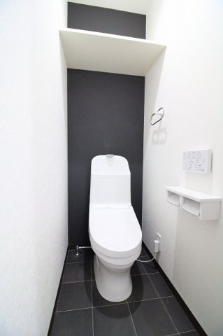 THE OFFICE 屋形原のトイレ|トイレです