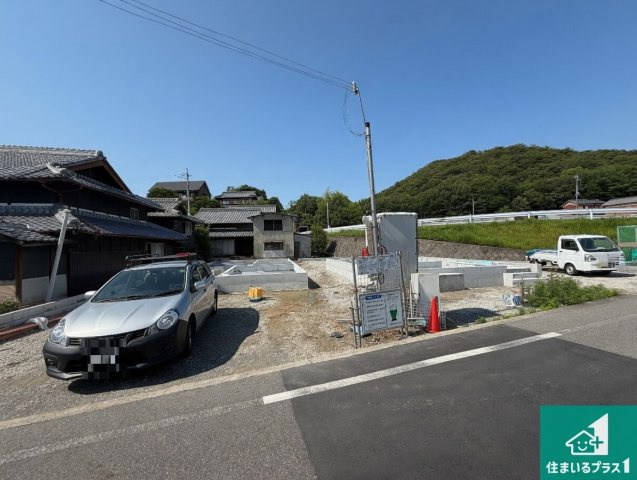 西脇市上野　第3期　新築一戸建ての外観|周辺は落ち着いた街並みの住宅地！子育てがしやすい住環境です！まだ未完成ですが、現地でしかわからない事もございます。是非一度ご覧ください。