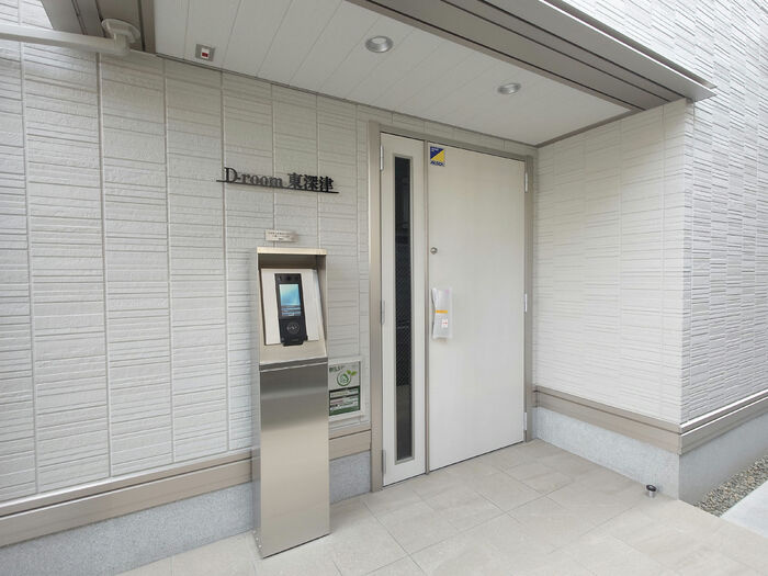 D-room東深津のエントランス