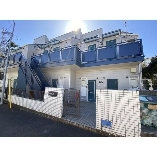 横浜市神奈川区三ツ沢南町のアパートの外観