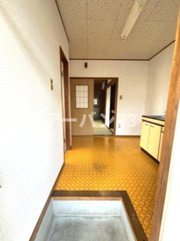 ハタノハイツの玄関