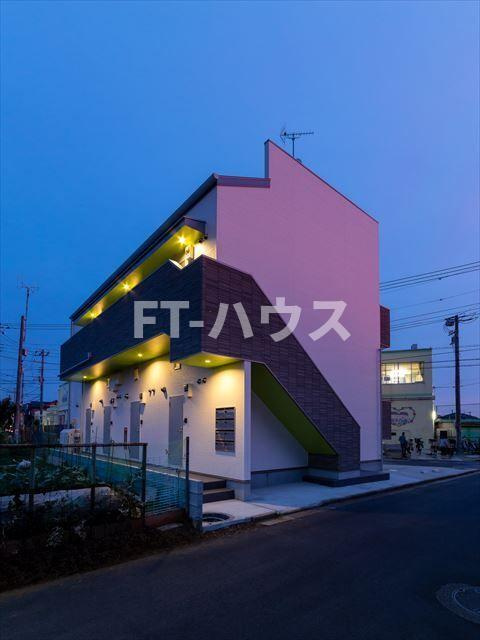 カムリンの外観