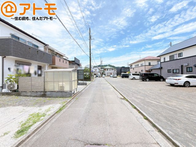 【前面道路含む現地写真】 | 葵区桜町一丁目3期　新築戸建　2号棟