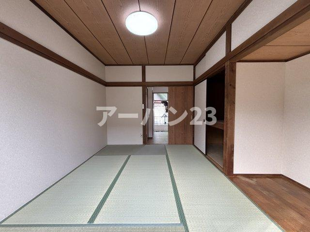 ハタノハイツの居間・リビング