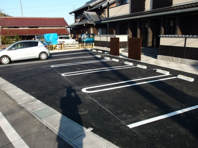 ブリーゼⅡの駐車場