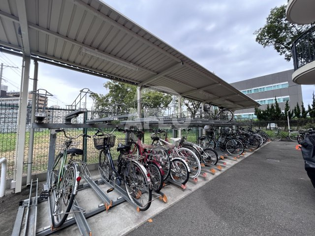 ラグゼ新大阪サウスのその他共用部分|Luxe新大阪SOUTH　駐輪場