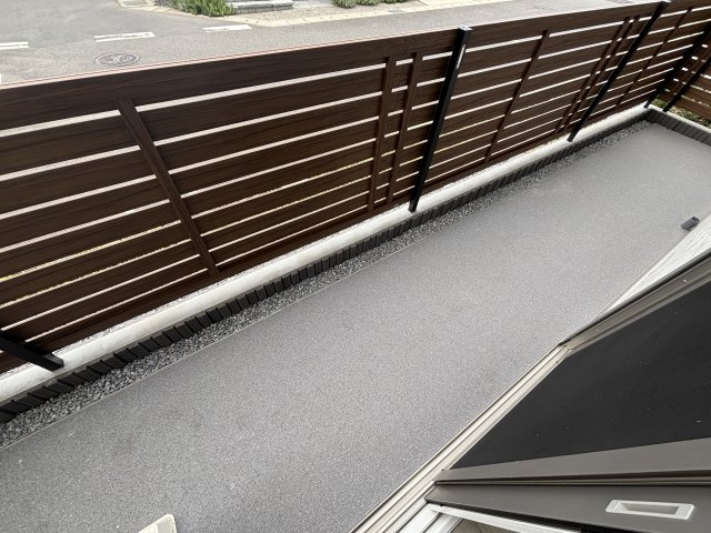 ルーチェ・フォレのバルコニー