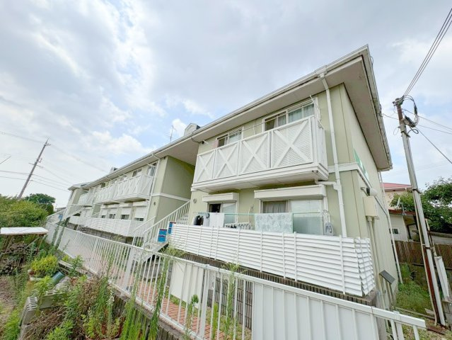 パークヴィレッジの外観|おしゃれな外観です
