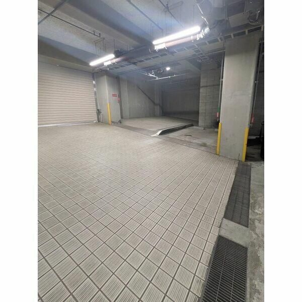 サンヒルズ上大岡の駐車場