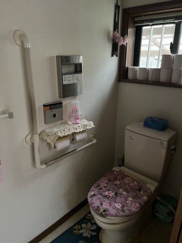 【トイレ】 | 西川津町中古戸建 | シンプルで使いやすいトイレです