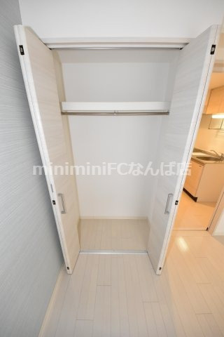フロンティアコート堺筋本町の収納