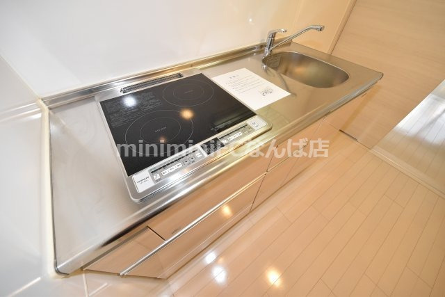 フロンティアコート堺筋本町
