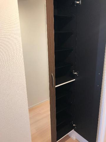 グレイシャスの収納|下駄箱
