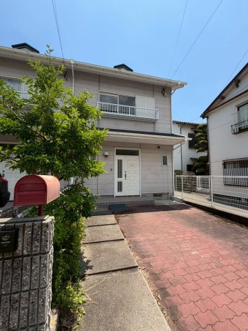親王塚テラスハウスの外観