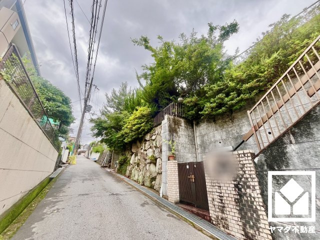 八幡市橋本栗ケ谷の外観