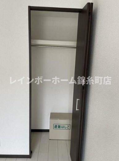 レガシア西新井本町の収納