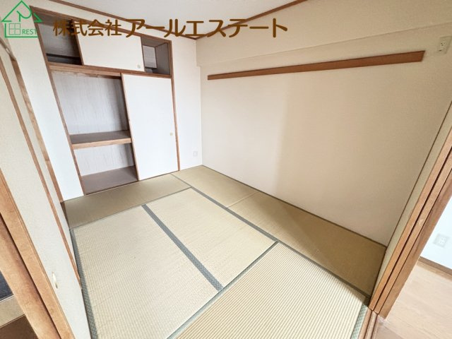 グランプレステージ加古川II　　中古マンションの和室
