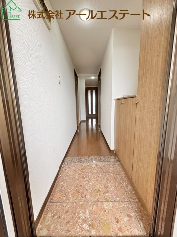 グランプレステージ加古川II　　中古マンションの玄関