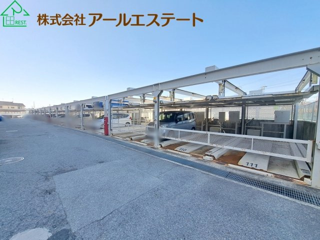 グランプレステージ加古川II　　中古マンションの駐車場