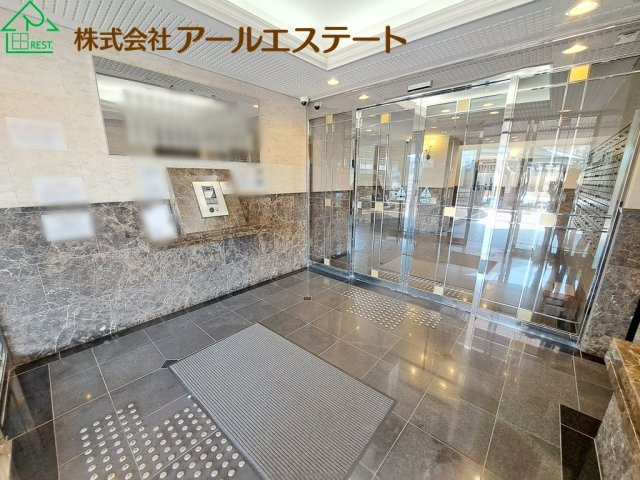 グランプレステージ加古川II　　中古マンションのエントランス